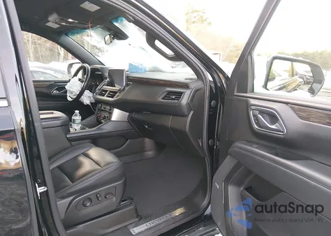 2022 Chevrolet Suburban 4Wd Lt z USA, uszkodzony, nr VIN 1GNSKCKD3NR246300